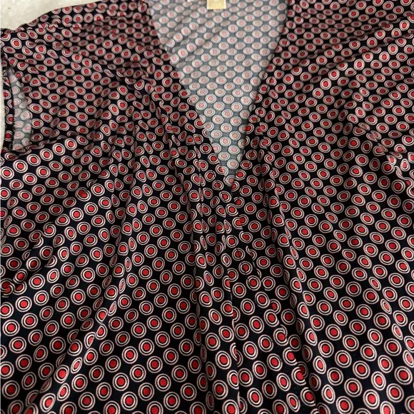 ⭐️ 3/$20 Michael Kors Navy and red sleeveless Wrap Dress-size medium - Picture 4 of 5